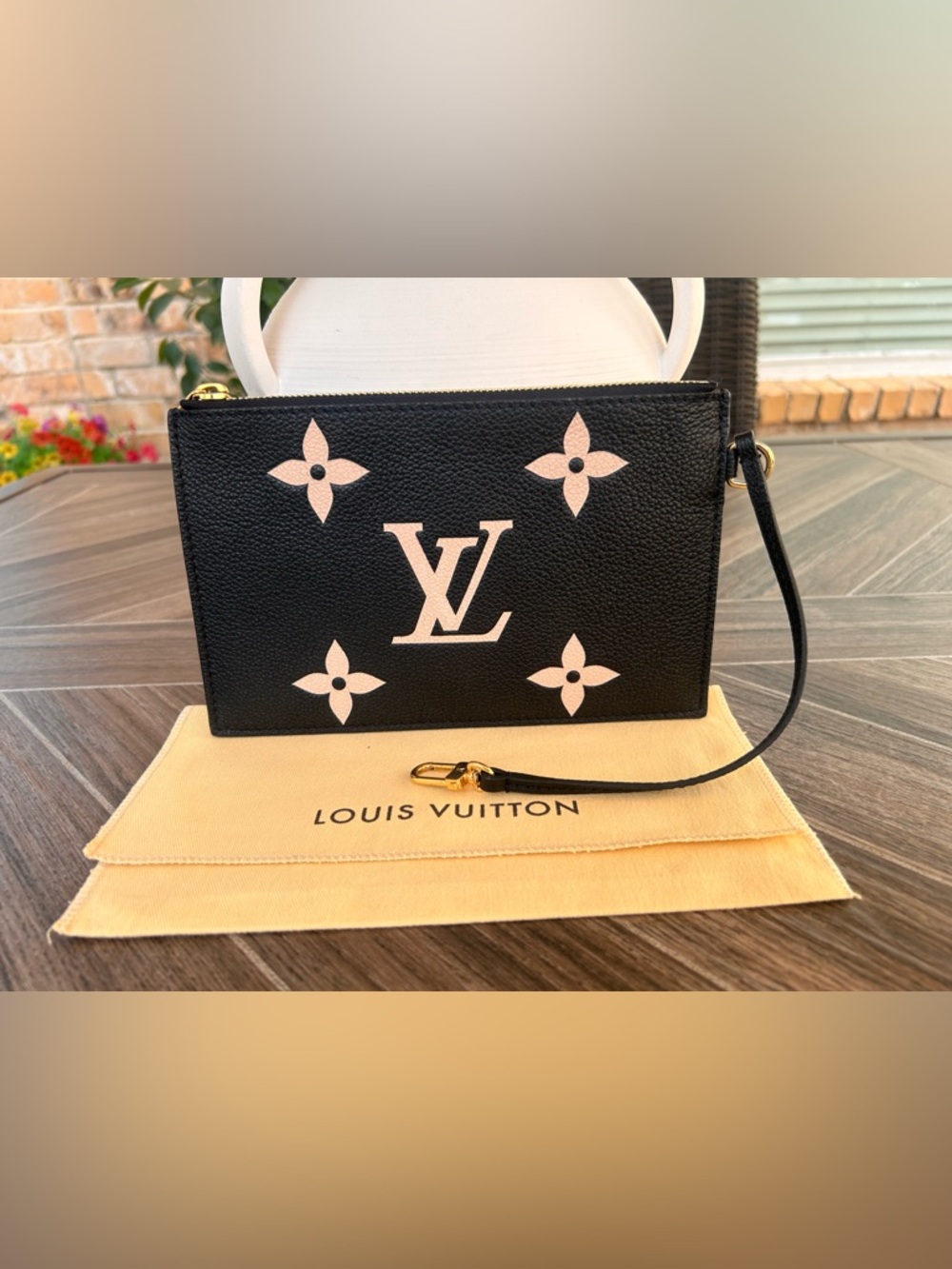 Louis Vuitton Bicolor Monogram Empriente Neo Noe Pouch